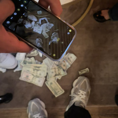 FLUNK OUT-ft FREEEDOMO