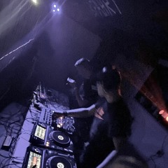 DROP THAT HARD TECHNO