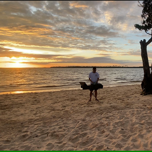 SUNRISE ON THE BEACH . AFRO HOUSE . CAMETÁ-PA.