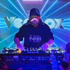 Vennox - Ultratech's 10th Birthday Hard House Mix.