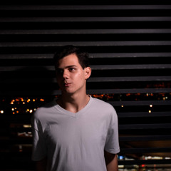 Dani V, Flydrums, Botz, M. Newman, Muziknack- Una Conception (Antonio Linares Edit)