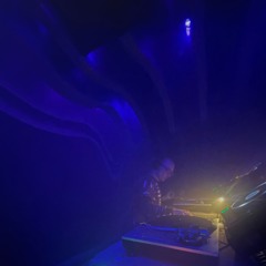 threehz live at dream/self 8
