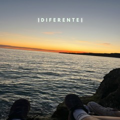 Diferente