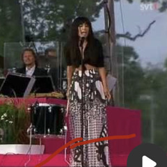 Loreen - My Heart Is Refusing Me (Live at Crown Princess Birthday 2012)