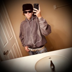 Track meet w/ Kyeaaa (Prod. C44sket)