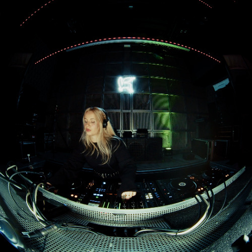 BLCKSHIFT-Session w/ COBRA