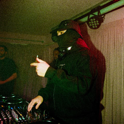 bullet tooth - 19 August 2025