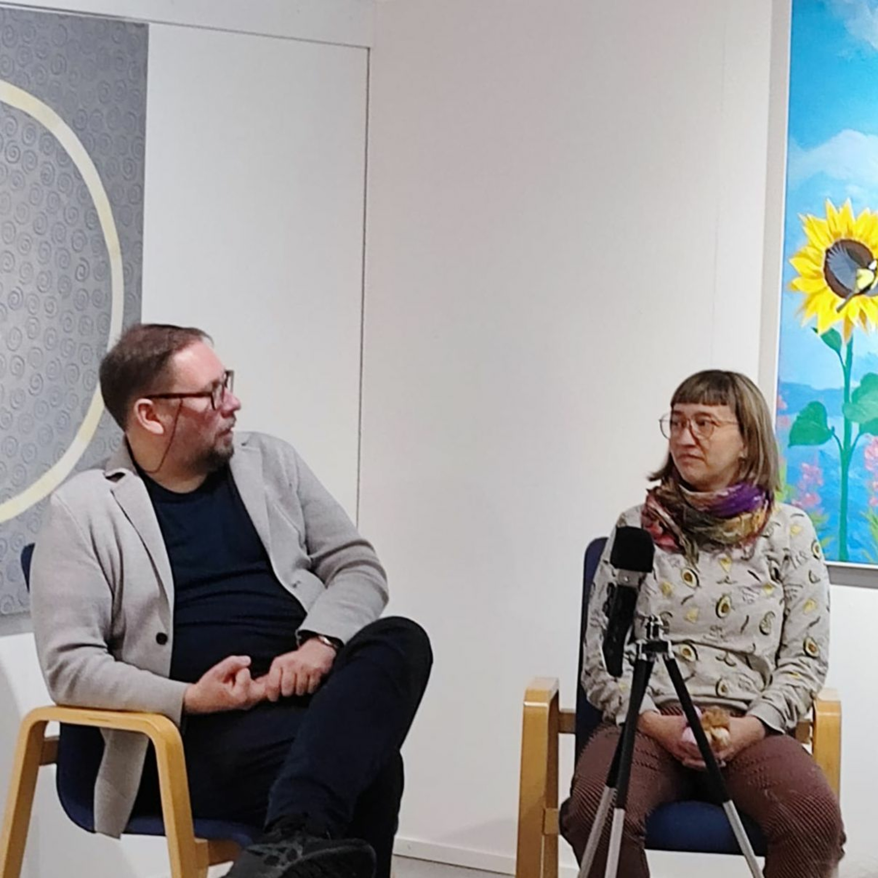 #puhettataiteesta-podcast