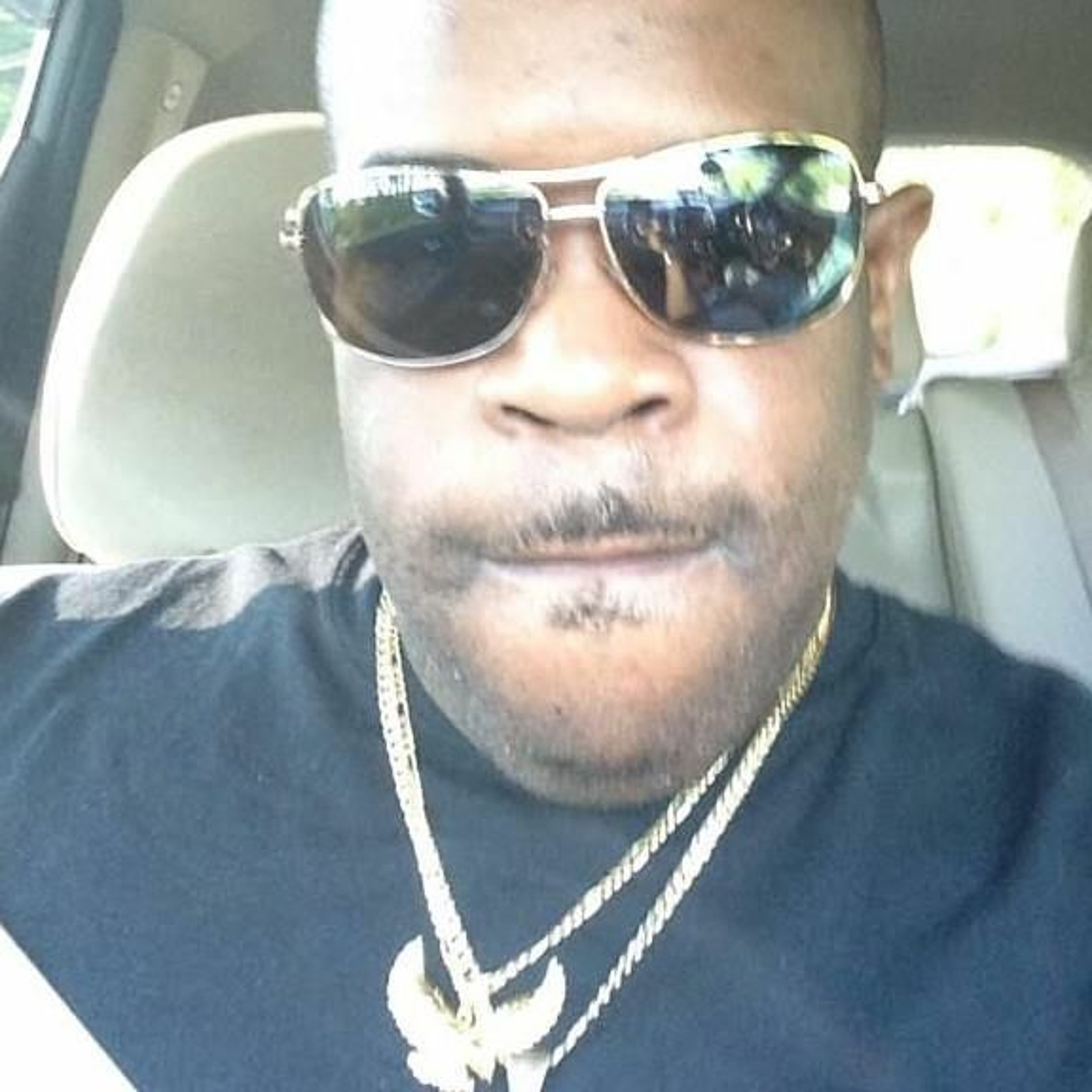 Gully Mon Records