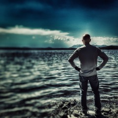 STJ - GUITARIST/COMPOSER