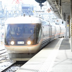 月まで届け、長野の特急