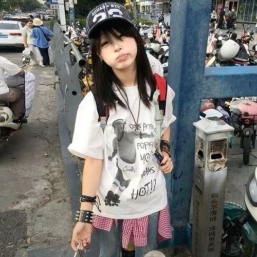 tewmuchswag
