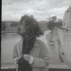 بدل ما أسهر وأنوَّح.. هعمل مراوح للهوى