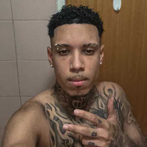 ISSO AQUI NÃO É MACUMBA