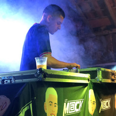 DJ MACK & DJ JR -Aquecimento Pra Elas