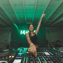 NINA J @ LICKNDIP 04182025 (Full set)