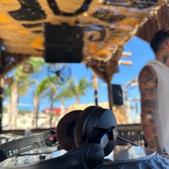 SOMMER KLEIN Happy Hour Set