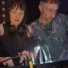 Katze Peng b2b Johnny Gutmann @Beate Uwe | Flugmodus Vol.2