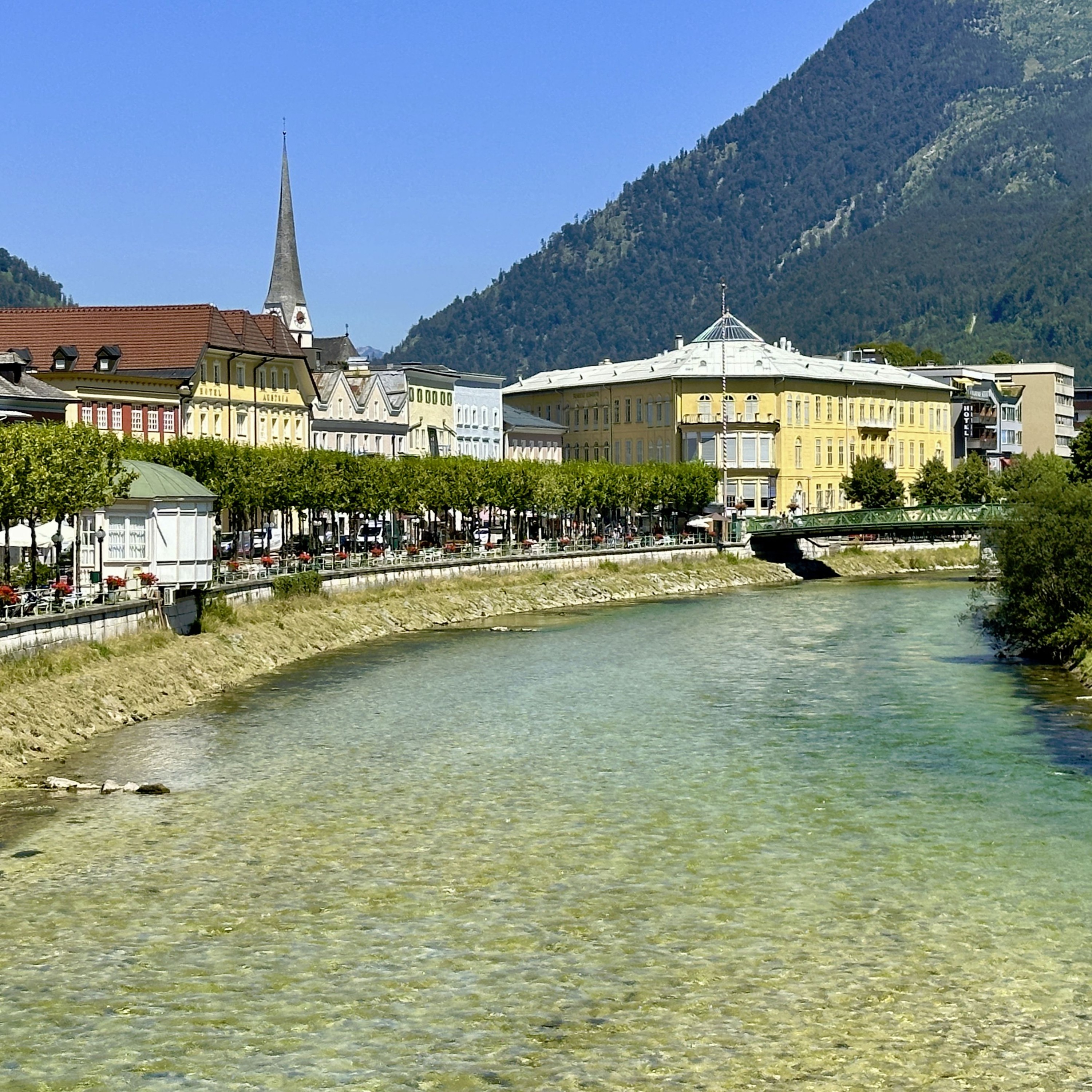 Spain Correspondent Karin Avila Suggests Small Austrian Towns To Avoid Crowds And Heat episode artwork