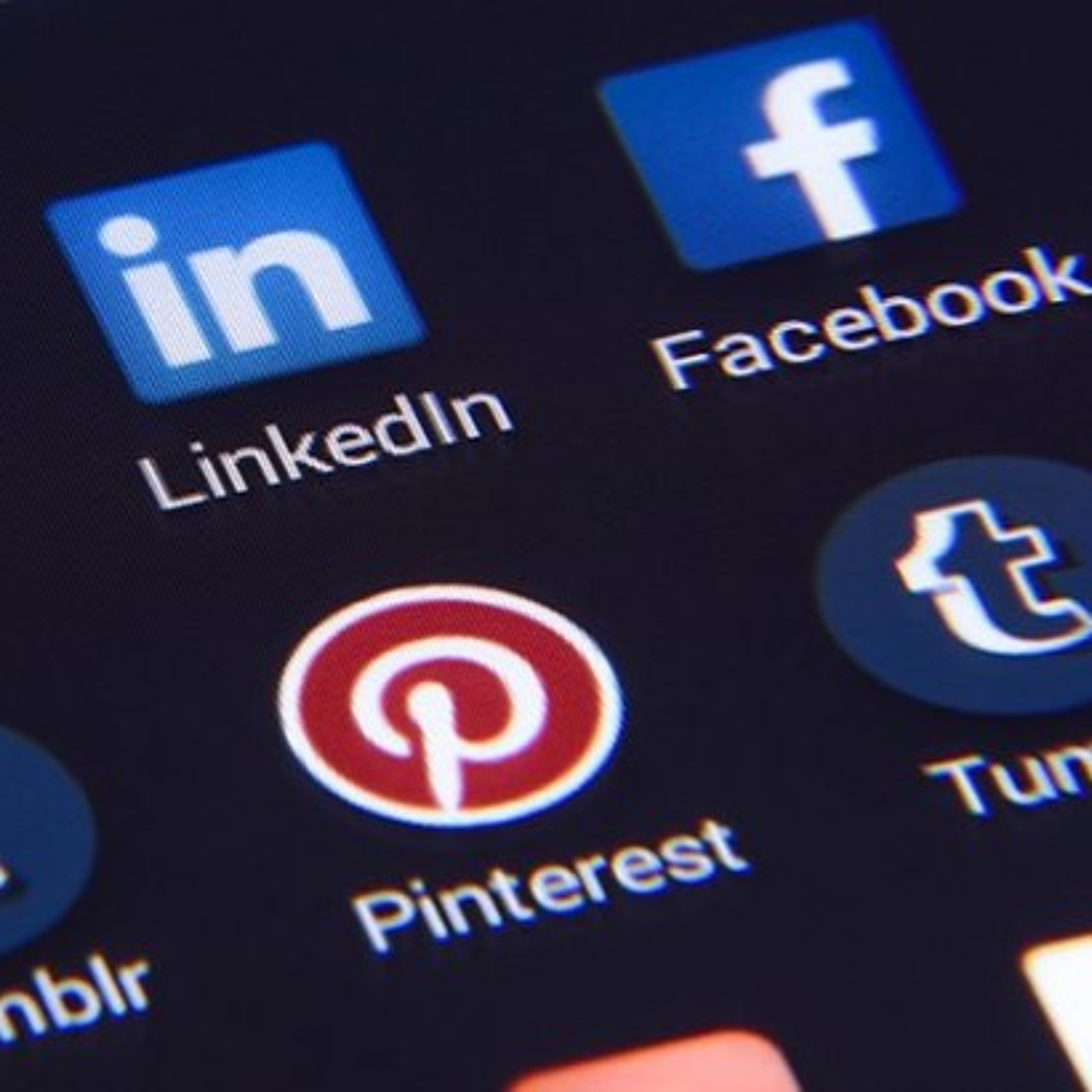 The Data Hacks of Facebook and LinkedIn with Michail Maniatakos (27.04.21) episode artwork