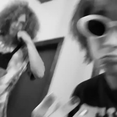 Suicidal Makeout (prod. Hife) ft.ToiRoxxii