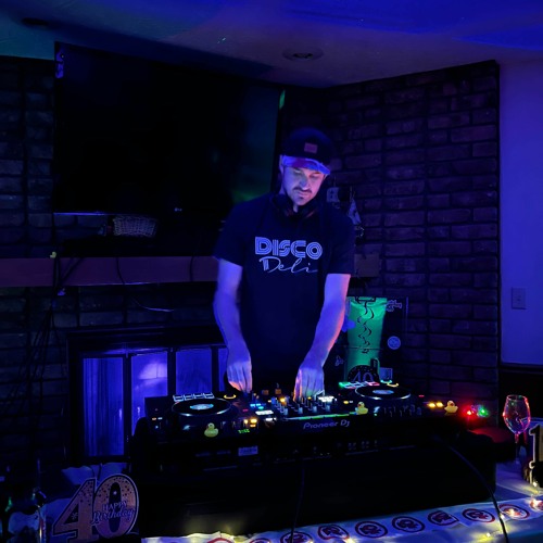 Straight Outta Their 30s, Night 2