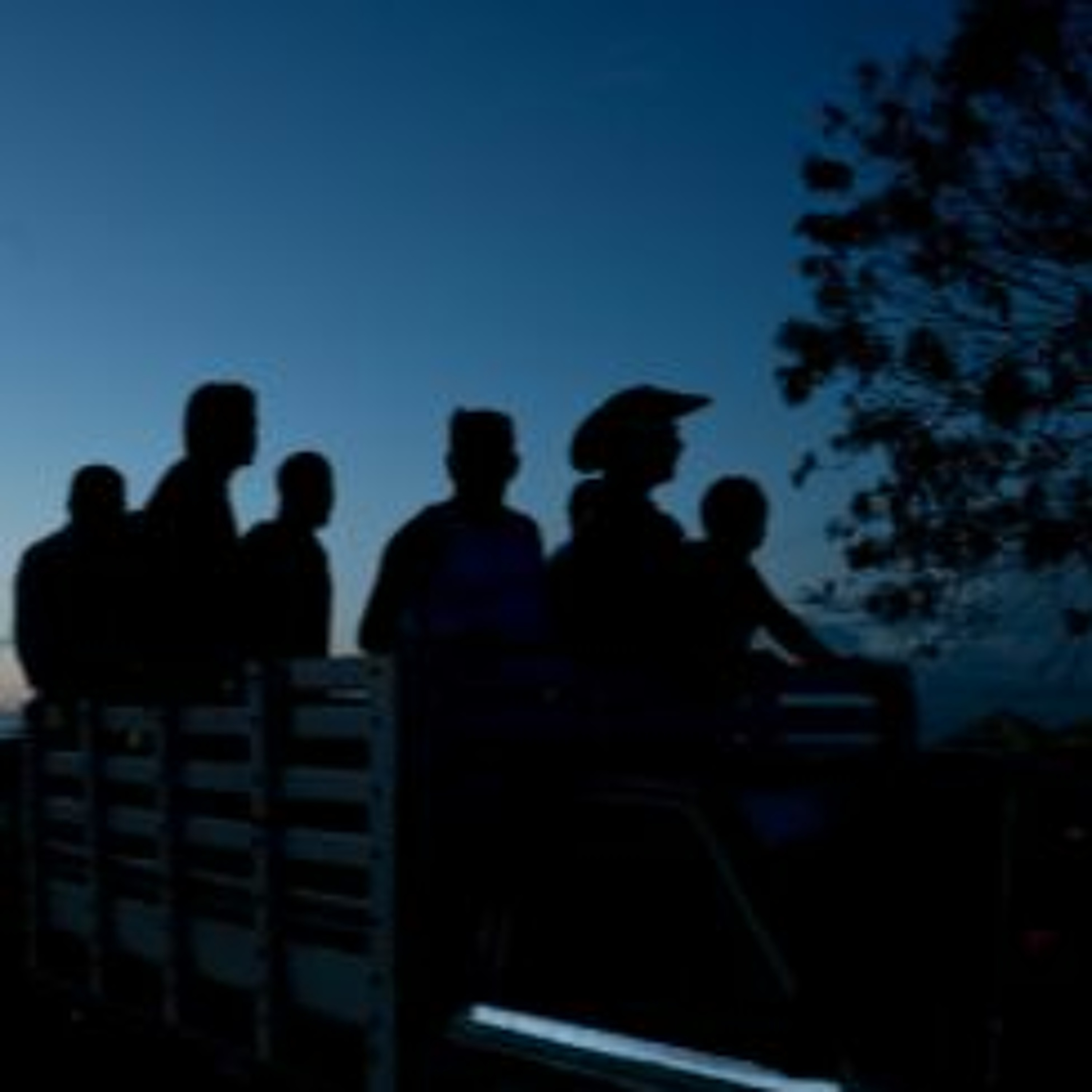 Reflexión de la imputación de crímenes de guerra y lesa humanidad a las FARC en Entre Líneas episode artwork