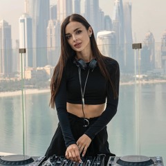 Korolova - Live @ Dubai, UAE / Five Palm Jumeirah