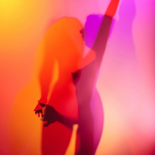 PREMIERE: Alex Medina - Break Me Down (Feat. Gab Ser) [mobilee]