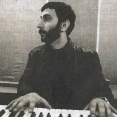 Ziad Rahbani plays Chopin waltz op. 64 no. 2