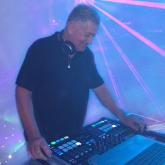 DJ Simon