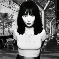 Björk - Crystalline (Tecnobrega DJ Guren Remix)