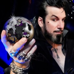 Aurelio Voltaire