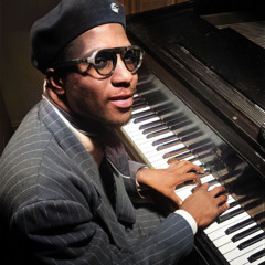 Thelonius Monk: Ask Me Now. VV  feat. Doug McKenzie