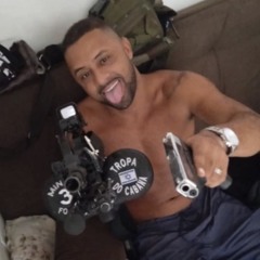 MC HUGUINHO - MEDLEY O PARAZÃO TA NO PIQUE DE QUEM NÃO E VISTO NÃO E LEMBRADO