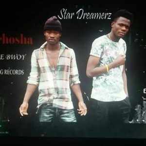 Larryo ft Pole Bwoy Yamenichosha official video (128 kbps)