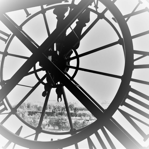 Loosing Track of Time