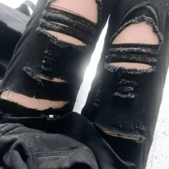 на паре твоих джинс...