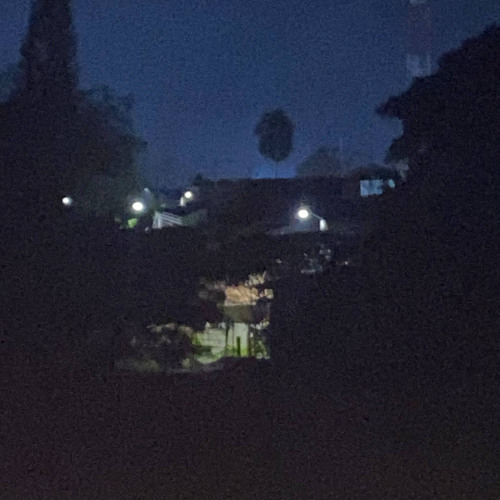 me canse de hablarle al espejo