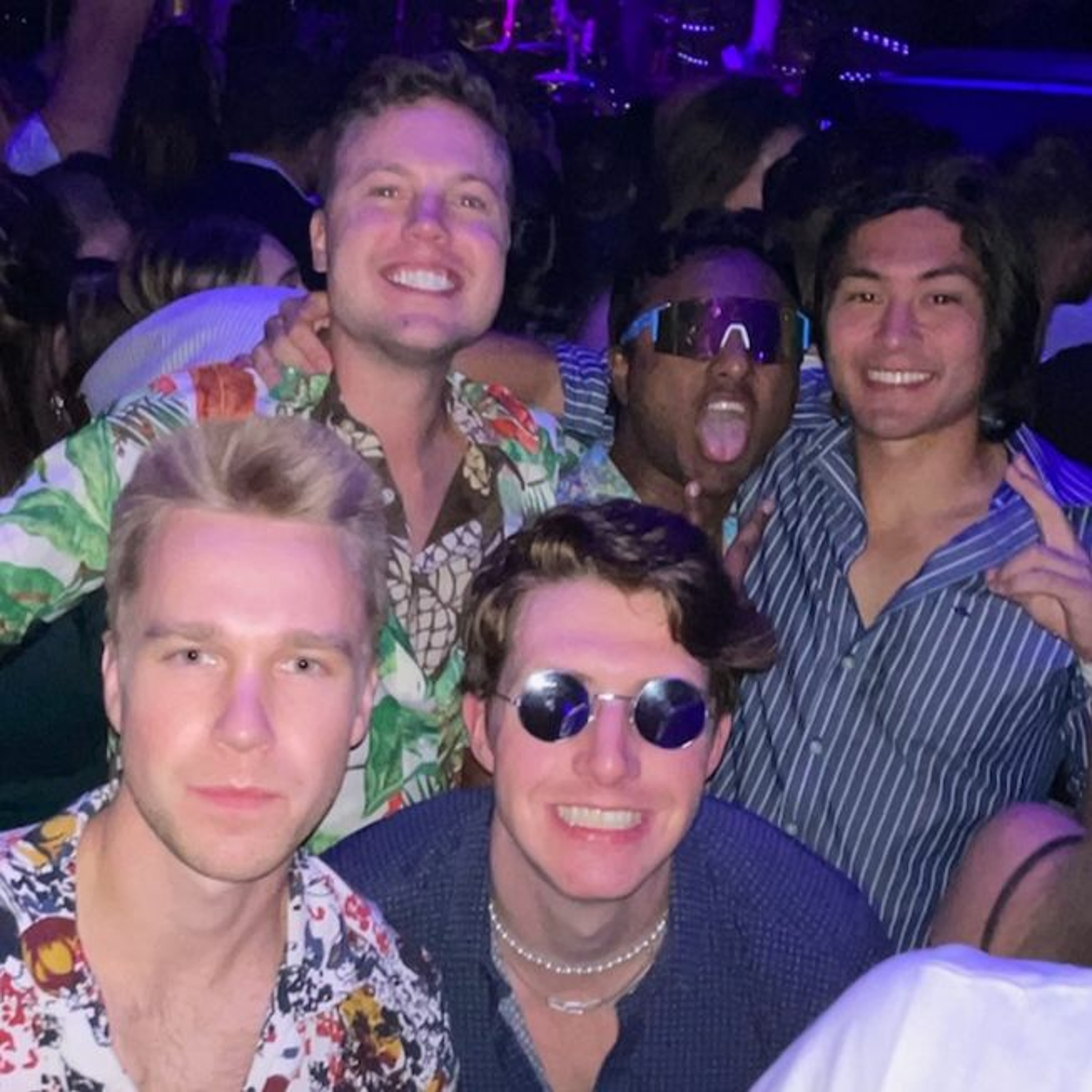 Good Vibez Only w/ Auf