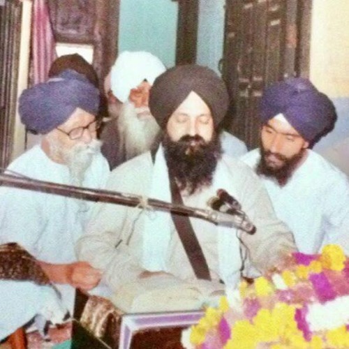Dr Pritam Singh Ji Anjaan - gobind kee aisee kaar kamaae (Puratan Kirtan)