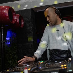 MIXES & SUPPORT