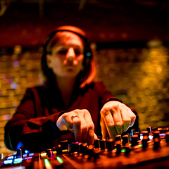 DOREEN VAN STEEN - WARM UP 20/09/25 CHARLATAN