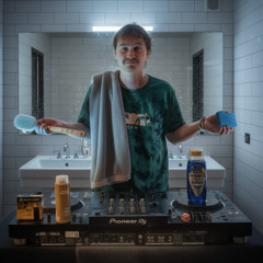 RUB A DUB DUB                                                                                ___