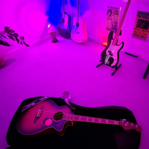 Garage outlet rock guitar