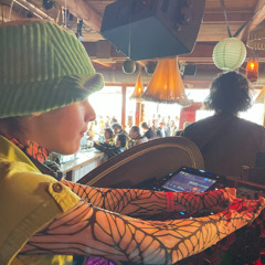 22 March 2025 - Laschian @ Klunkerkranich Berlin, Wohnzimmer - Green is the Theme