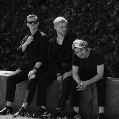 Теорія Розбитих Вікон Самота.mp3