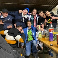 MoeTeKk - Alles Auf Rot