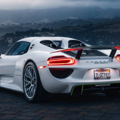 918
