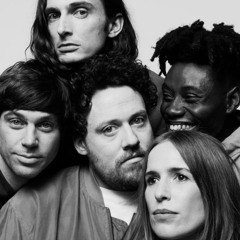 Metronomy - The Bay (re disco ver ''This isn't Paris'' The Clara's Muy Bien reMix) back to 2015